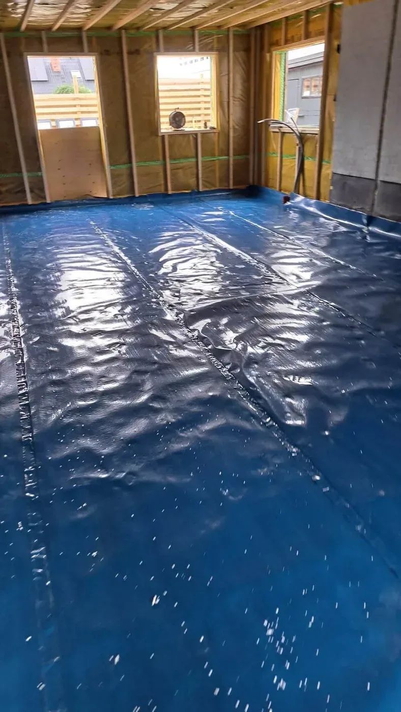 Grindų betonavimo paruošimo darbai renovuojamame objekte Vilniuje