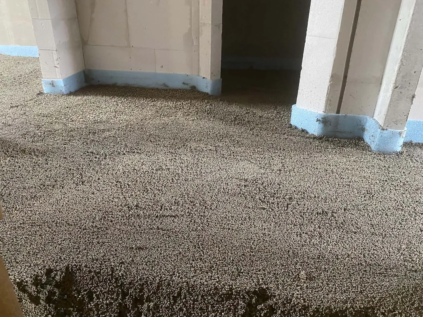 EPS bead concrete laid in a room before levelling